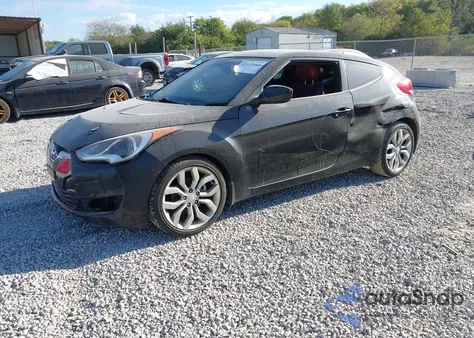 2012 Hyundai Veloster Base W/Red/Black из США, поврежденный, VIN KMHTC6AD3CU053566